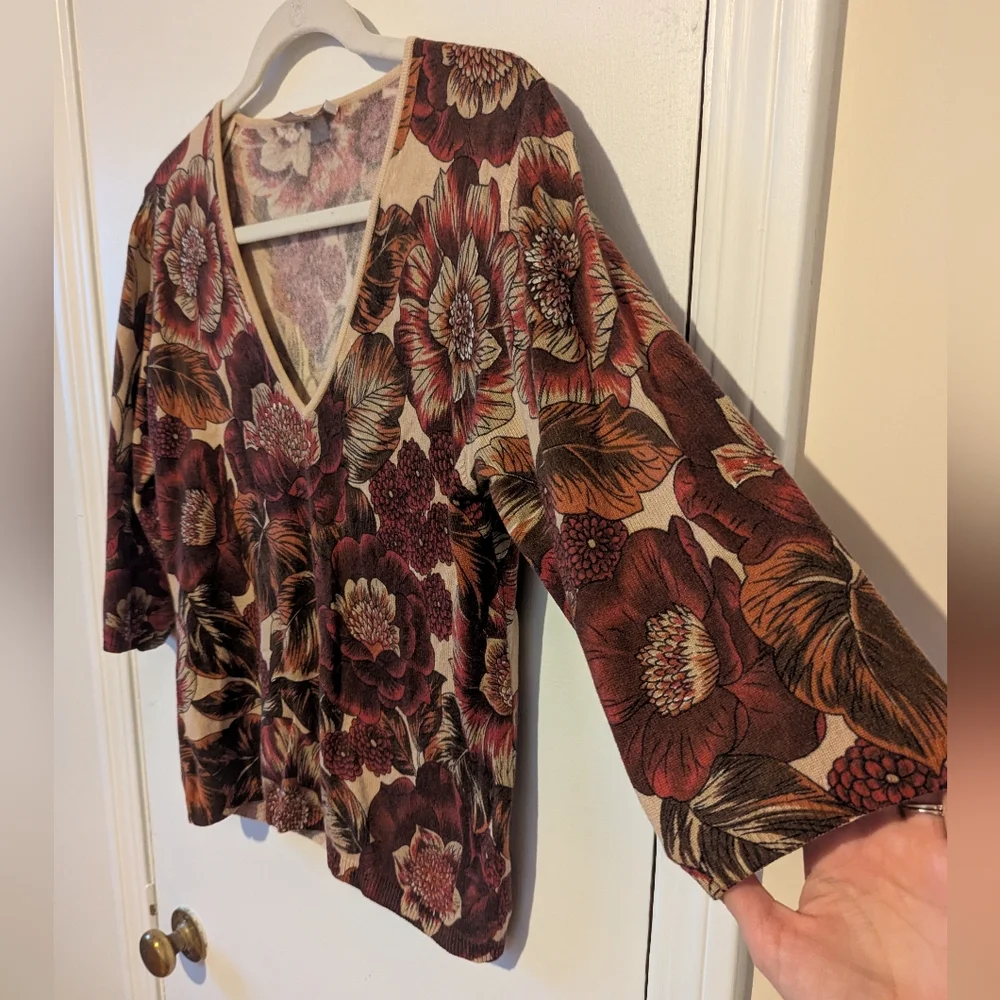 100% Cashmere MaxMara Burgundy Floral V-Neck Blouse - Picture 3 of 6